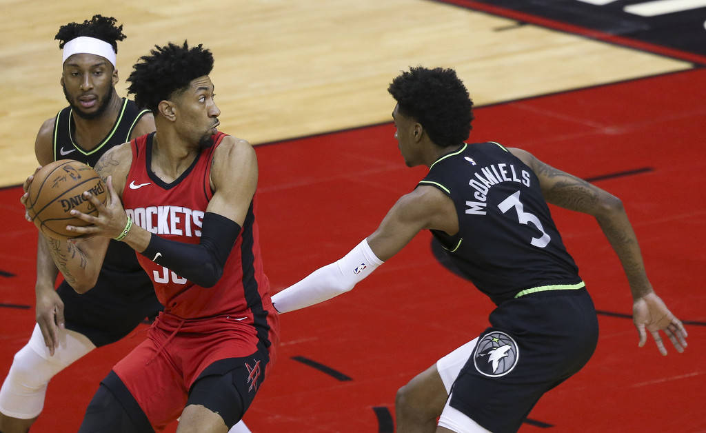 火箭险胜南韩男篮，拉塞尔完成帽子戏法