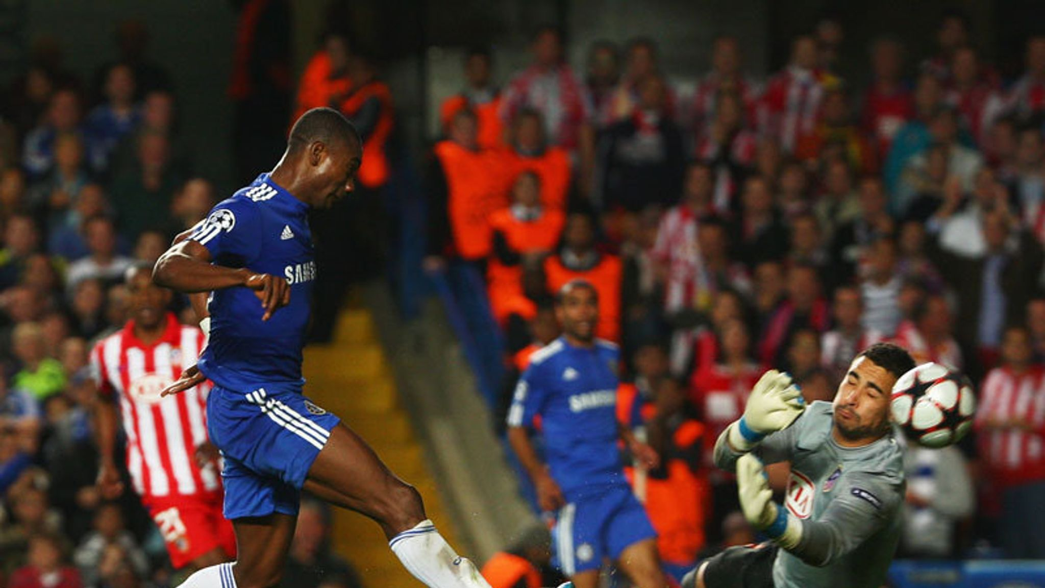 马赛击败波尔图,跻身联赛16强的简单介绍 马赛击败波尔图,跻身联赛16强的简单介绍