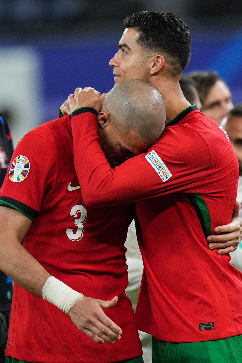 中国米兰体育-欧锦赛资格赛胜出，欧洲杯备战意气风发的简单介绍