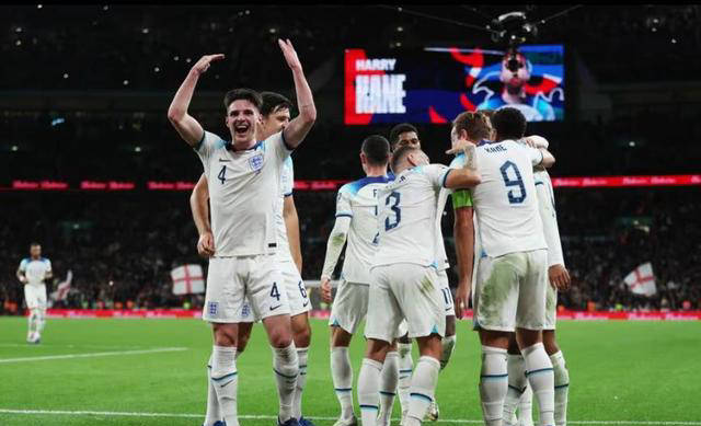 米兰APP下载-英国大胜马其顿，首发阵容稳定发挥的简单介绍