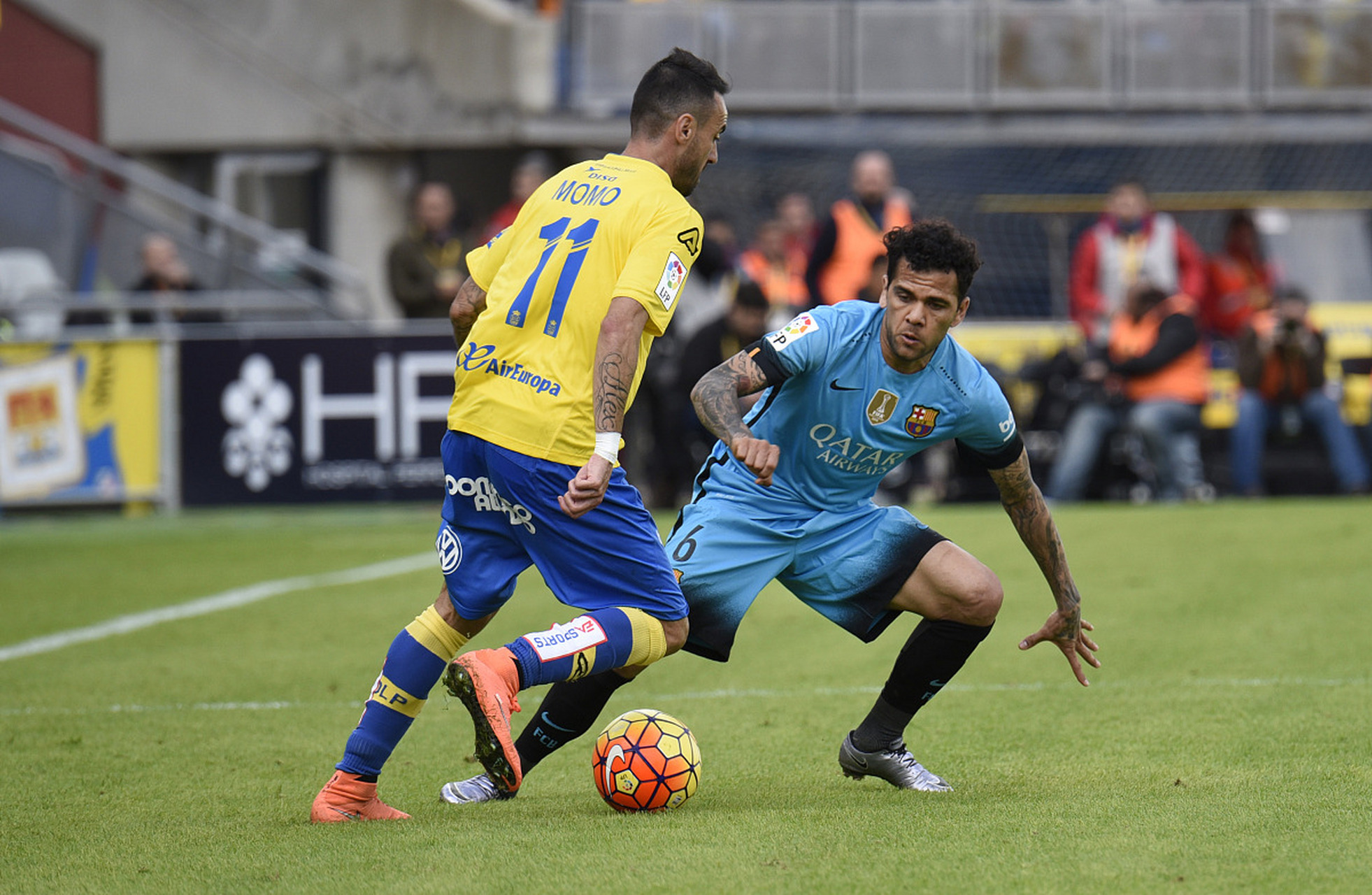 格拉纳达主场大胜,球迷欢呼不止!的简单介绍 格拉纳达主场大胜,球迷欢呼不止!的简单介绍