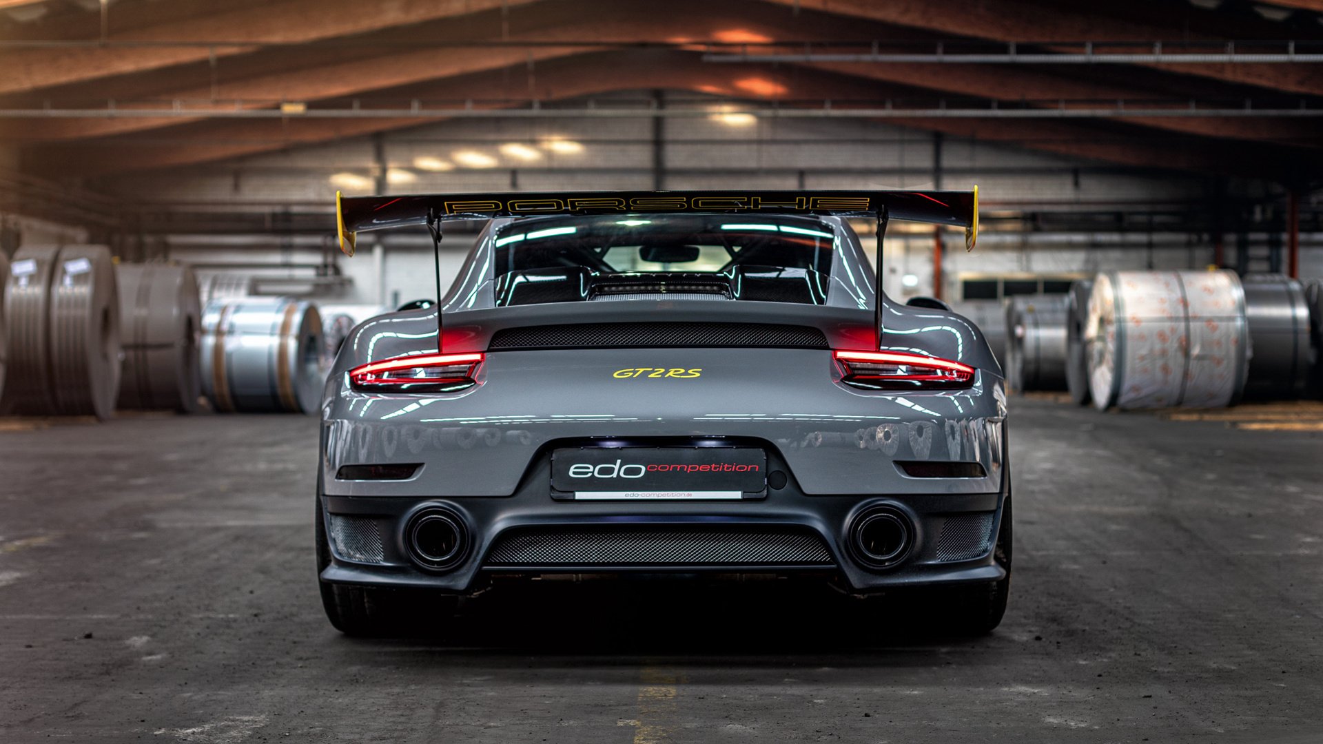 独行侠的赛道，当F1争冠焦点战遇上森林狼的围猎